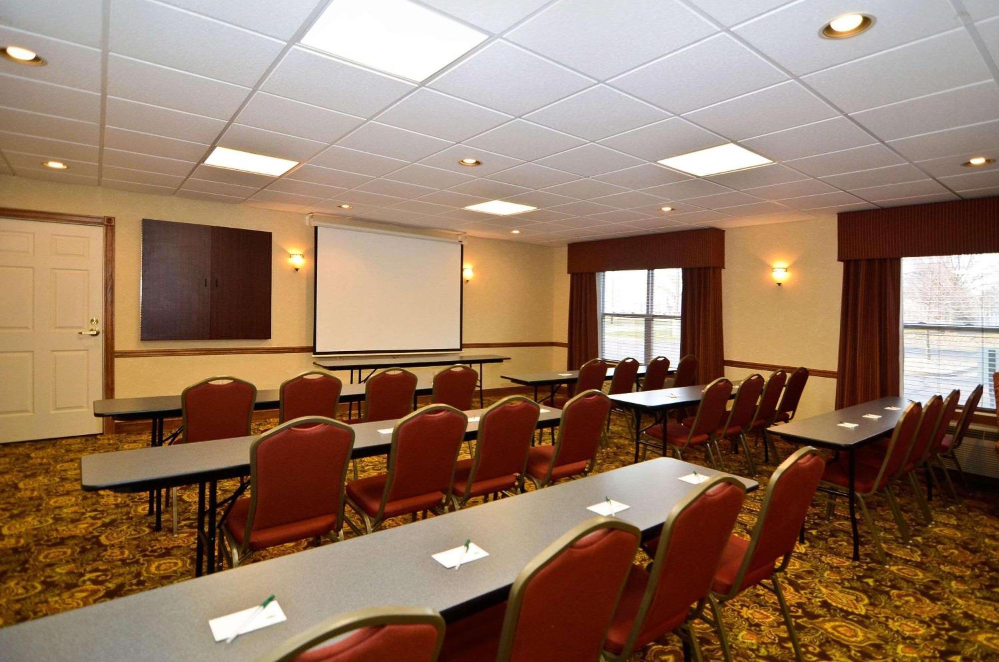 Country & By Radisson, Stevens Point, Wi 3* Stevens Point